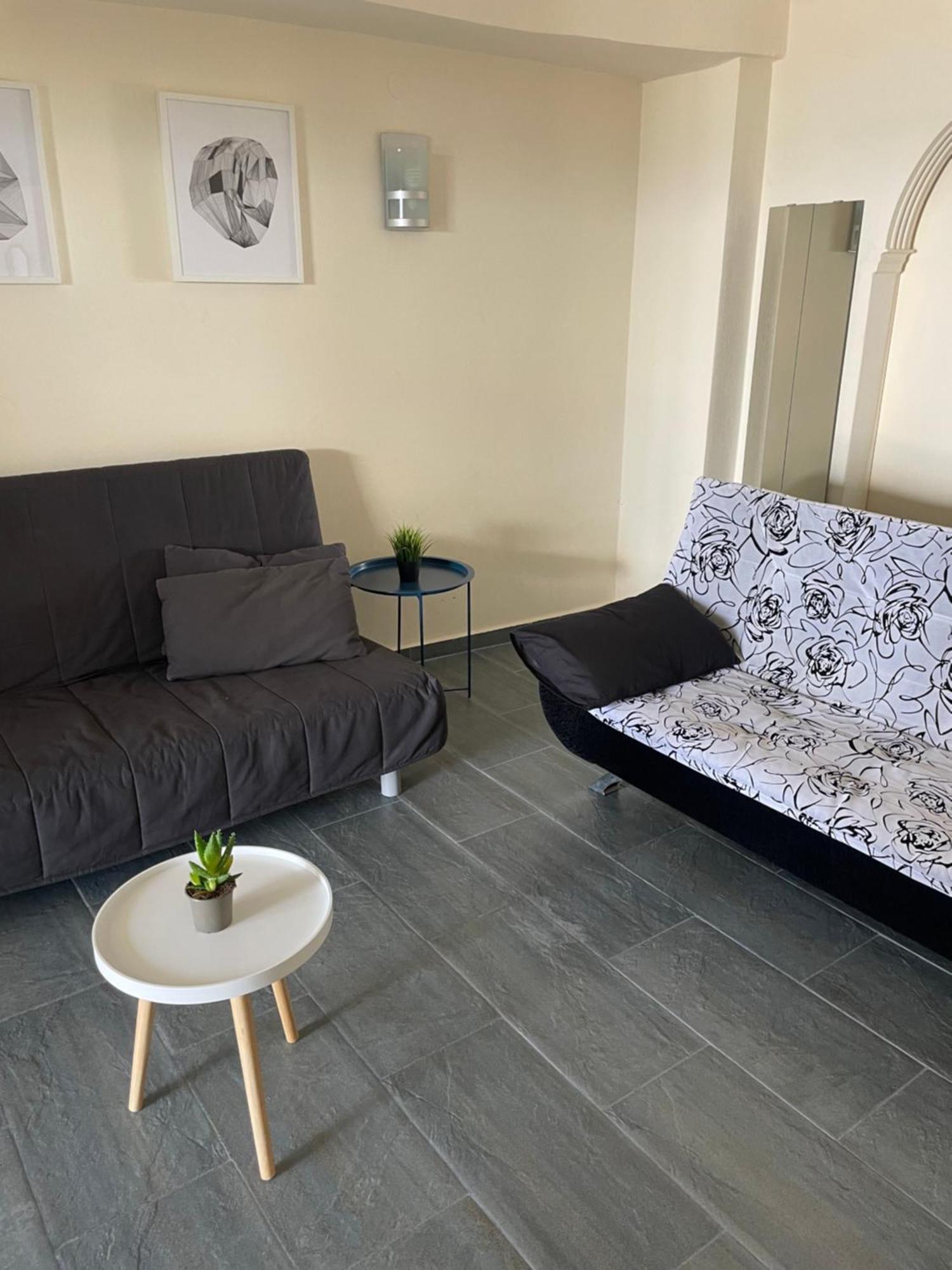 לוטראקי Sea La Vie - Beachfront Retreat מראה חיצוני תמונה