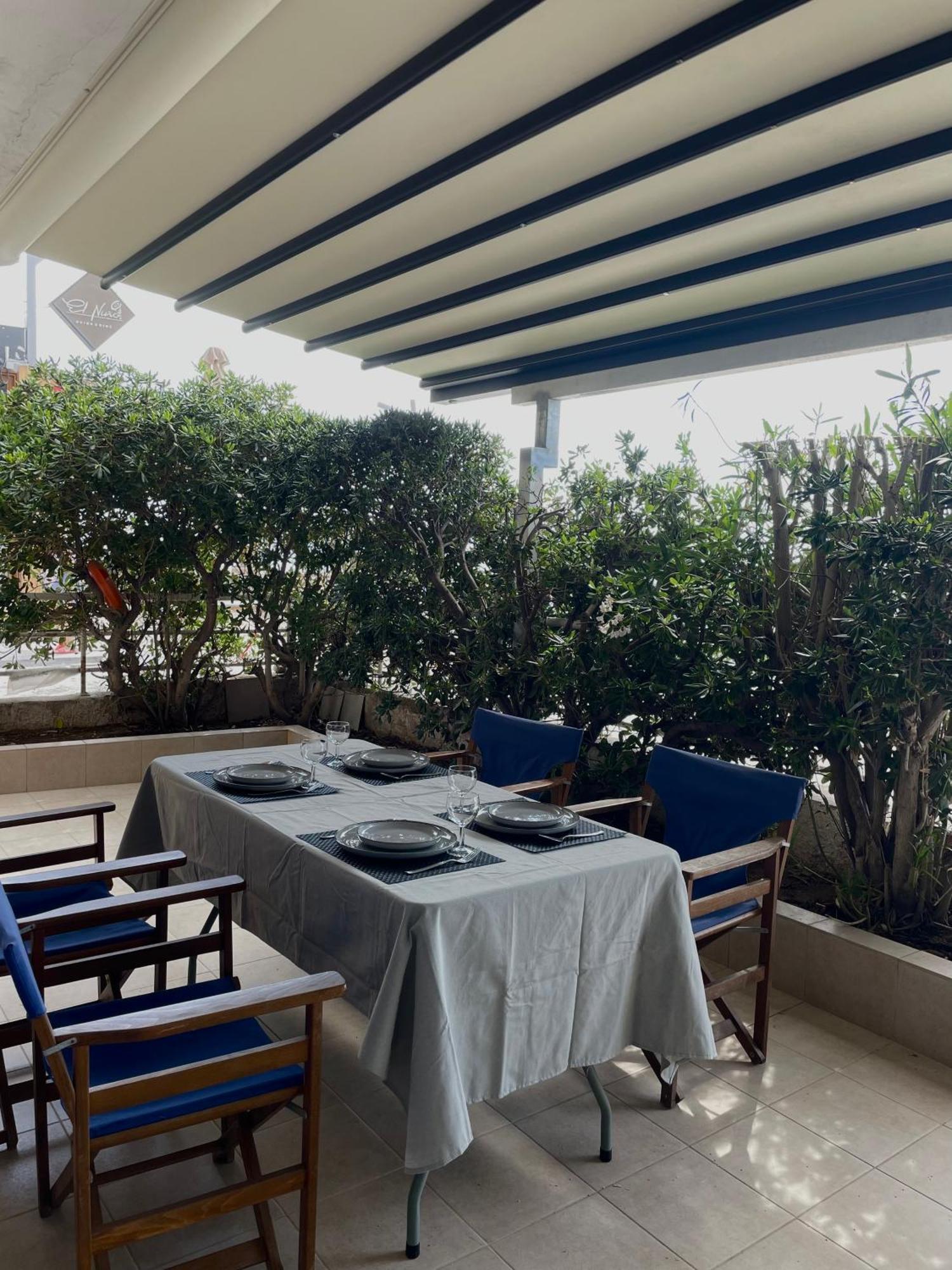 לוטראקי Sea La Vie - Beachfront Retreat מראה חיצוני תמונה